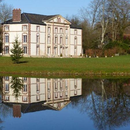 Chambre Le Notre Le Domaine Des Jardins De Bracquetuit Exterior foto