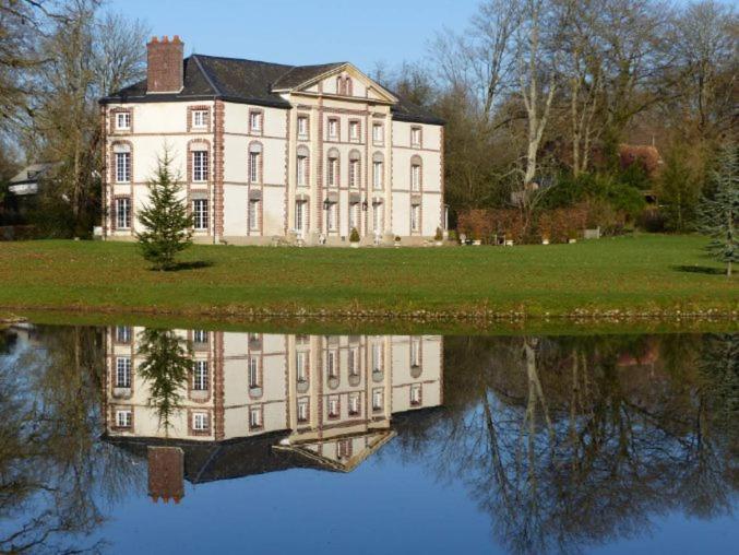 Chambre Le Notre Le Domaine Des Jardins De Bracquetuit Exterior foto