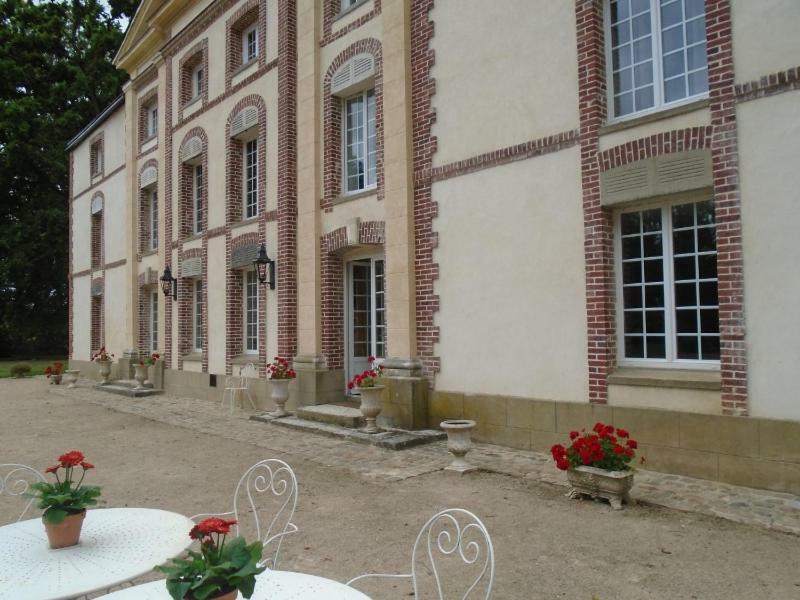 Chambre Le Notre Le Domaine Des Jardins De Bracquetuit Exterior foto